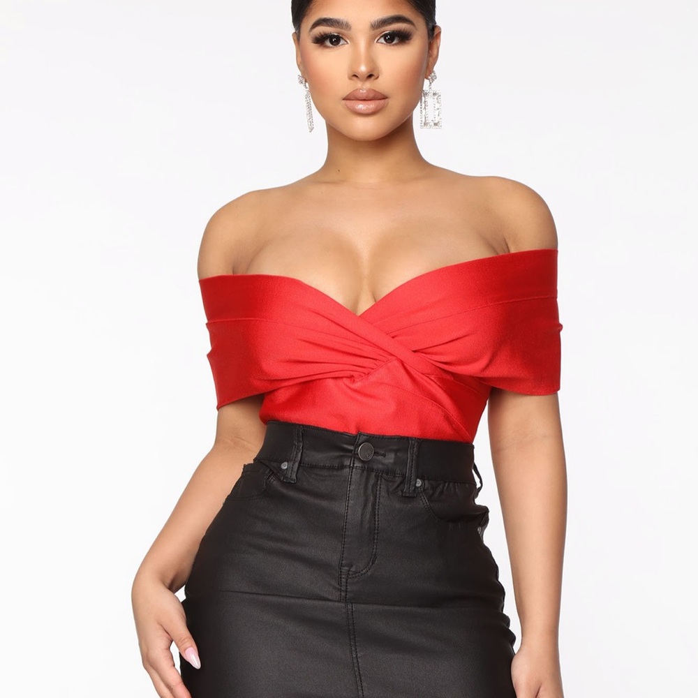 Crop top Red Shirt